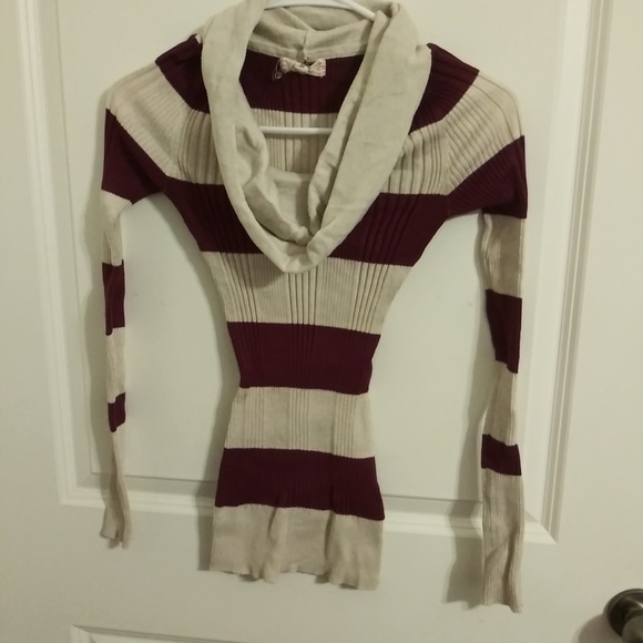 Tops - cream and maroon cowl neck long sleeve shirt XS